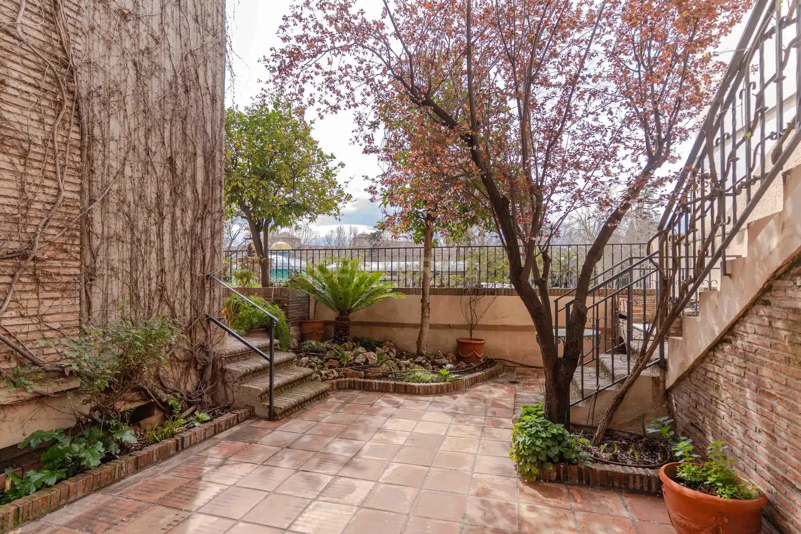 Terraza de Dúplex en venta en Granada con Aire acondicionado, Jardín privado y Trastero