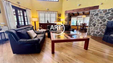 Foto 2 de Casa o chalet en venta en 2 de Mayo, Montealegre, L'Eliana