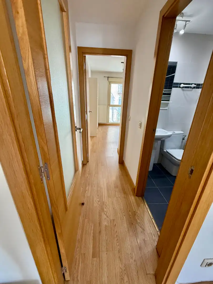 Piso en venta en Madrid con Calefacción, Terraza y Trastero