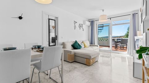 🌅 Elegante Ático Dúplex con Vistas al Mar y Golf en Doña Julia, Casares Playa