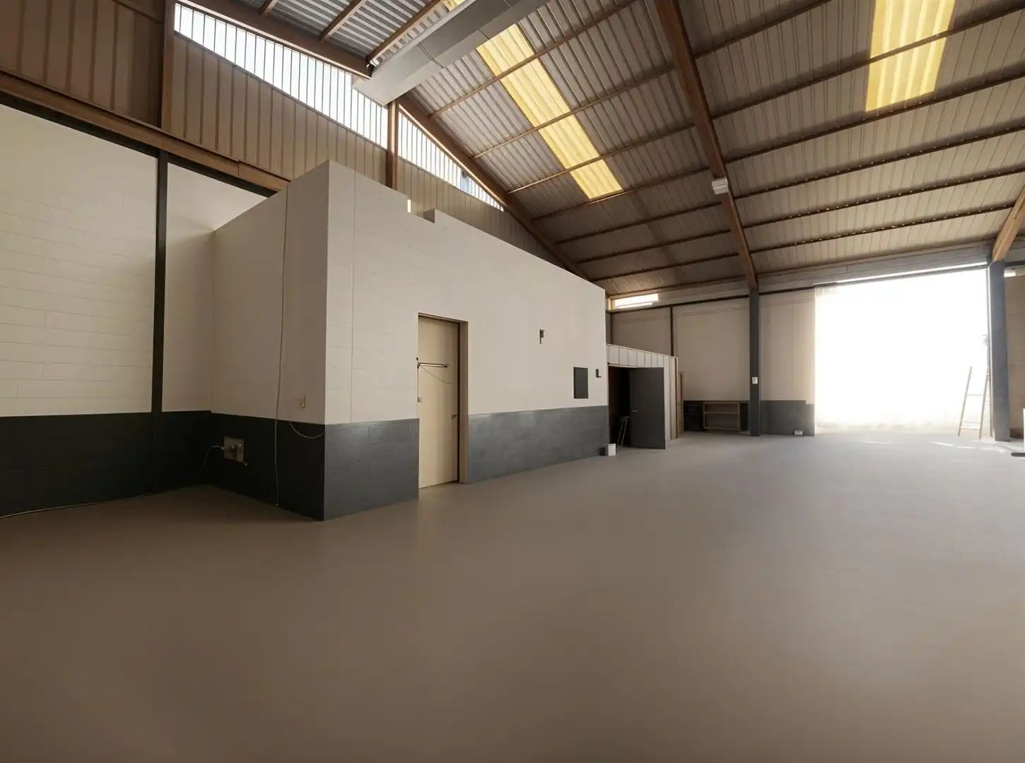 Fabrikhallen zur Miete in Zona de la Vega