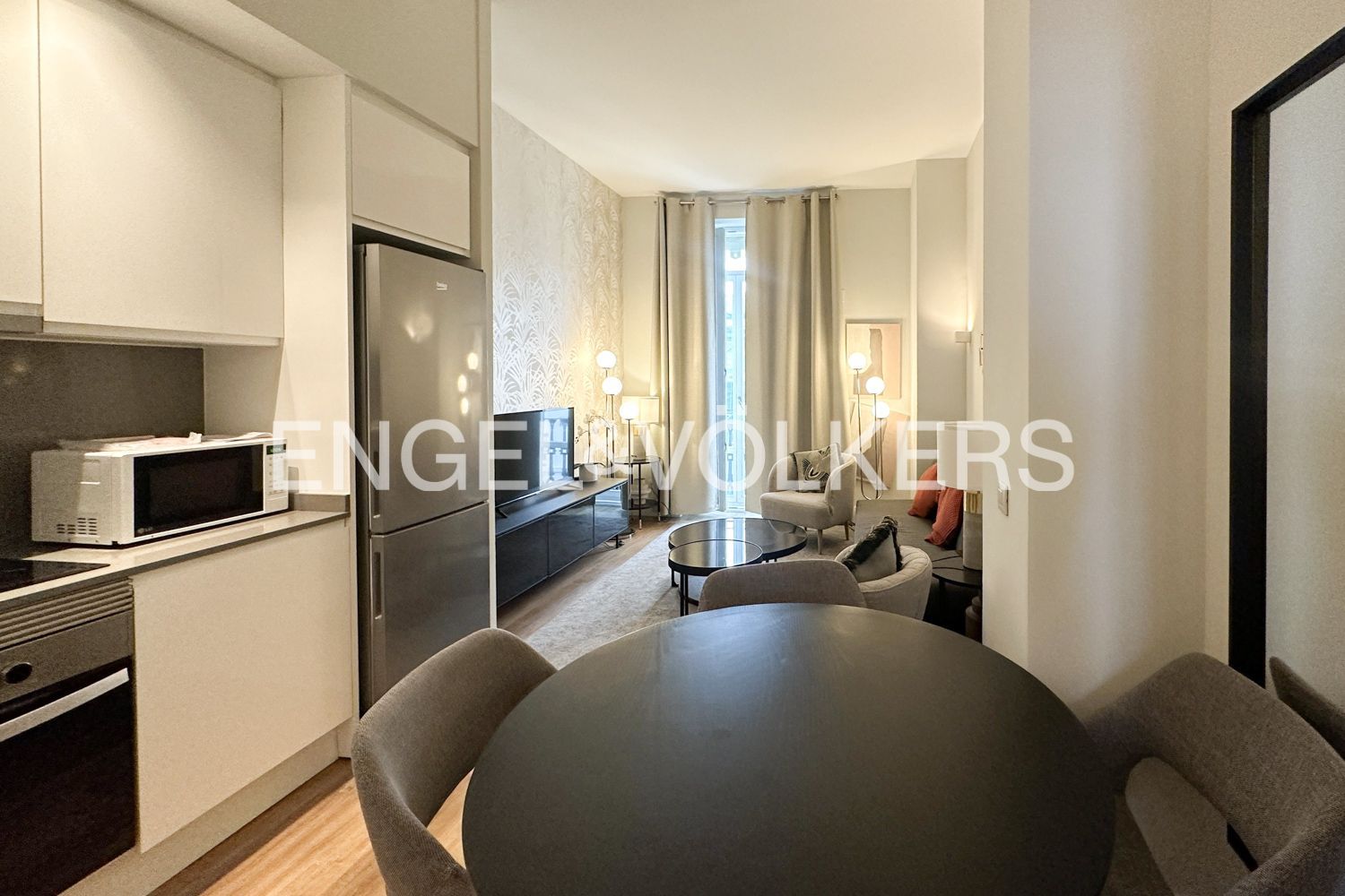 Sala de estar de Apartamento de alquiler en  Valencia Capital con Aire acondicionado, Calefacción y Jardín privado