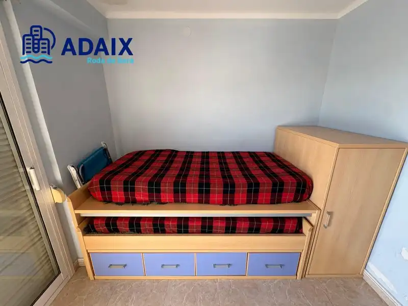 Bedroom of Flat for sale in Roda de Berà  with Oven and Balcony