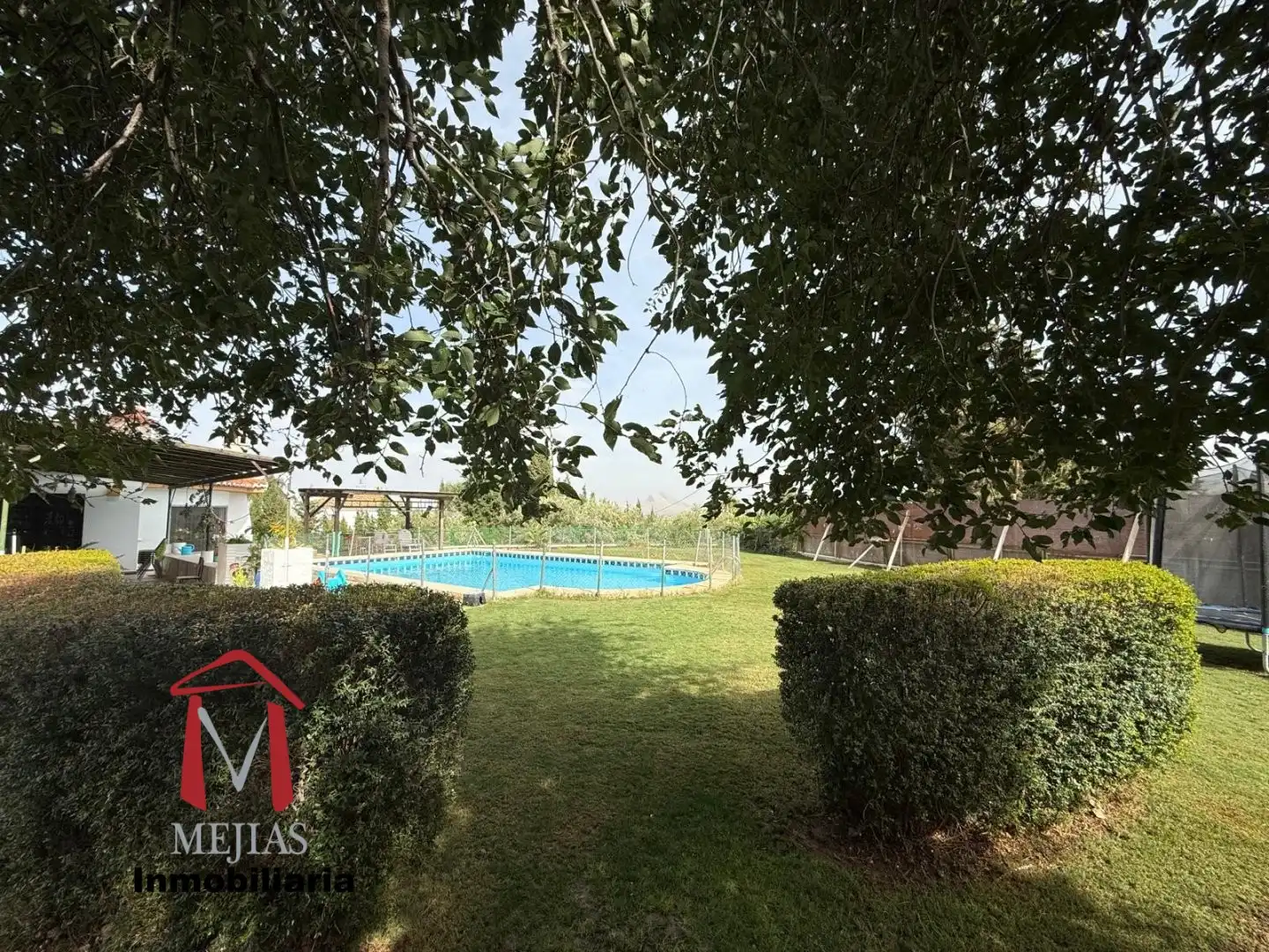Jardí de Casa o xalet en venda en Antequera amb Aire condicionat, Calefacció i Terrassa