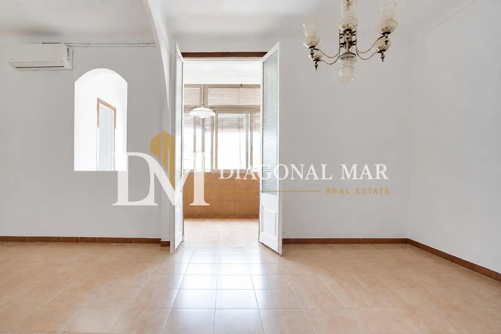 Habitación de Piso en venta en Barcelona con Aire acondicionado y Alarma