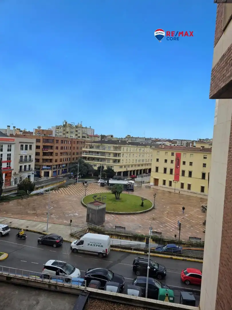 Vista exterior de Oficina en venta en Badajoz con Aire acondicionado y Calefacción
