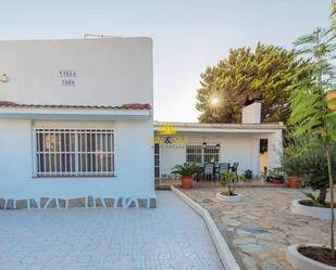 Vista exterior de Casa o xalet de lloguer en La Manga del Mar Menor amb Traster, Moblat i Forn