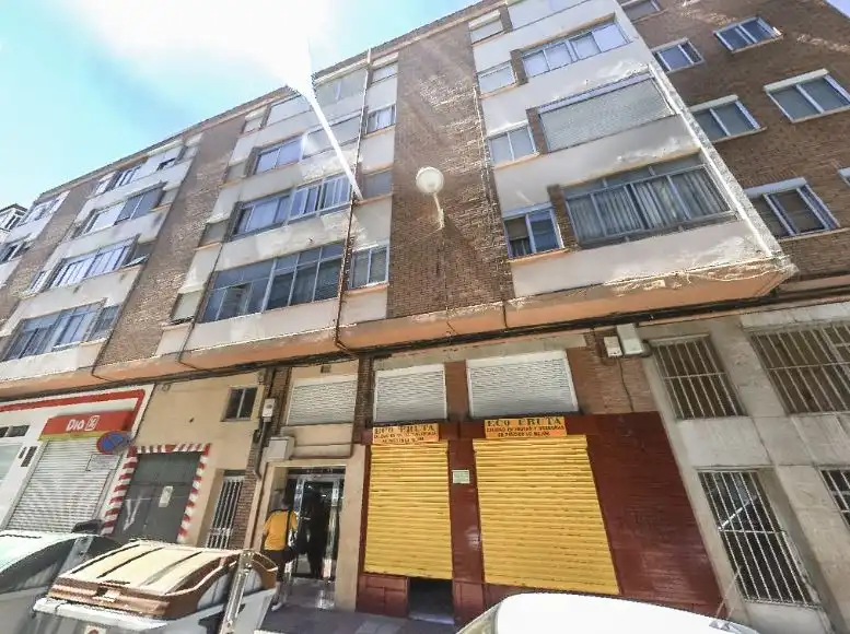 Appartement avec ascenseur à vendre à C/ Águila