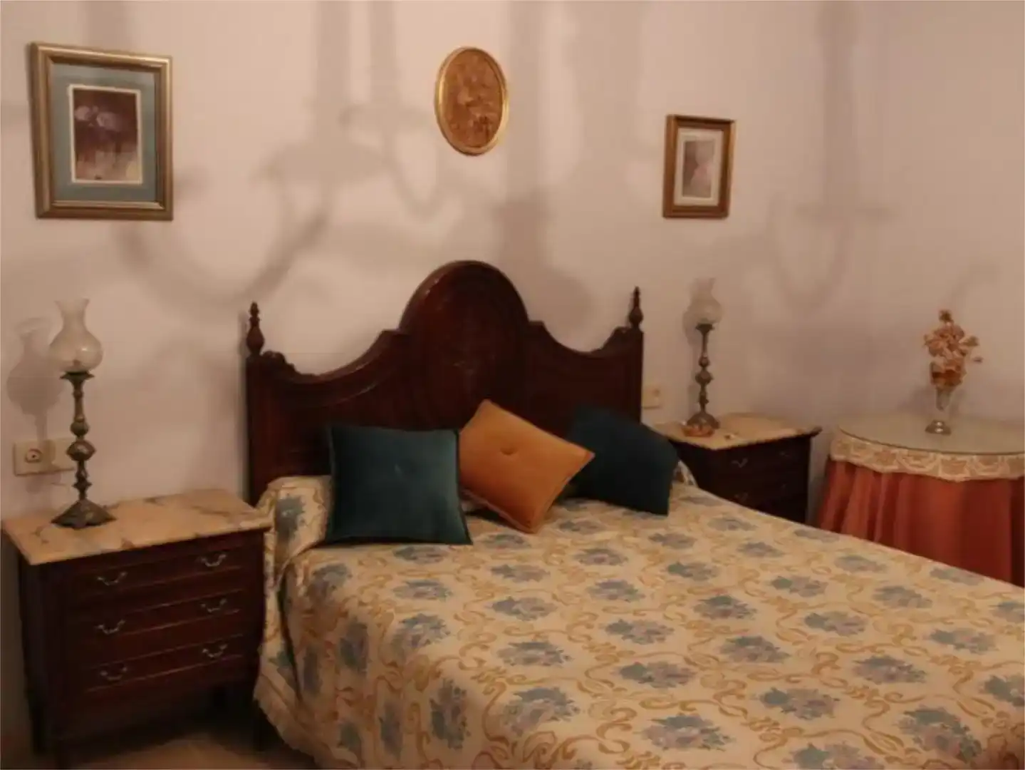 Dormitori de Casa adosada en venda en Moratalla amb Jardí privat, Parquet i Traster