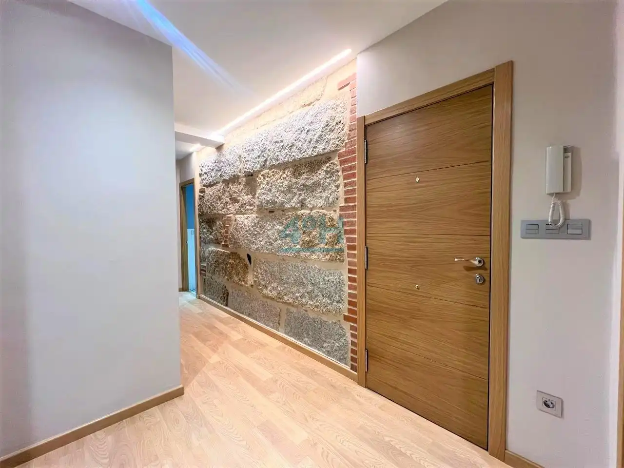 Piso en venta en Ourense Capital  con Calefacción