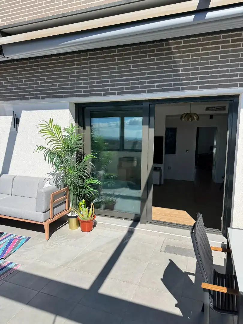Attic for rent in El Travaló - Martínez Valero