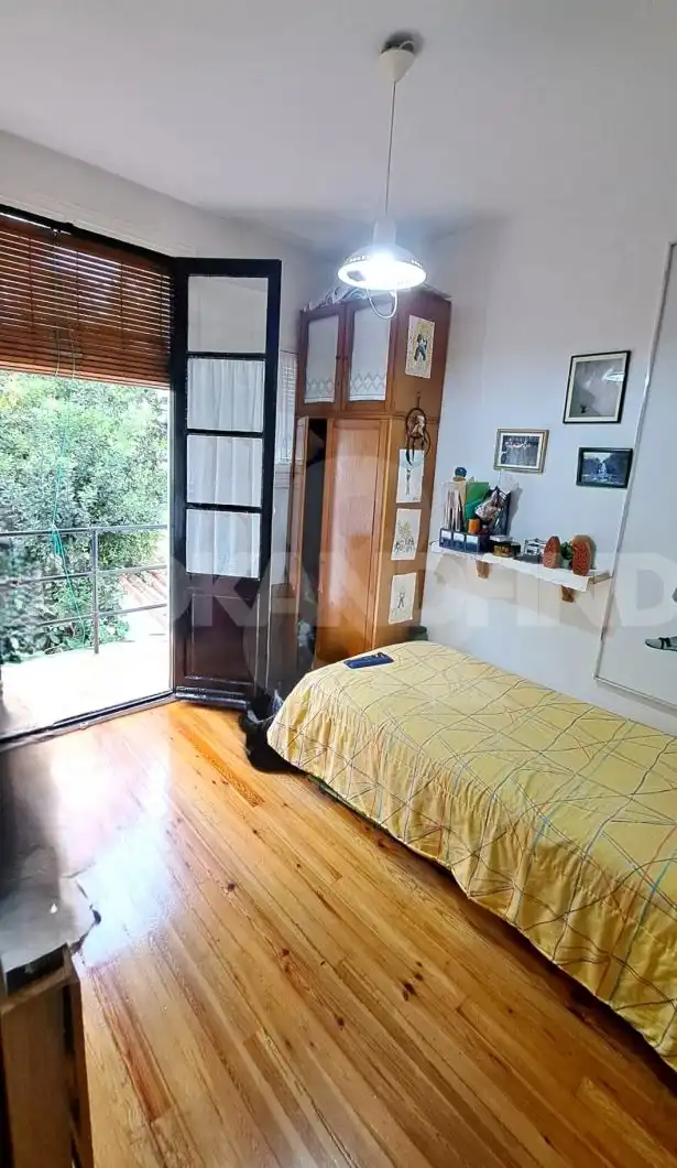Dormitori de Casa o xalet en venda en Bilbao  amb Calefacció, Jardí privat i Terrassa