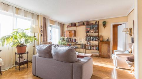 Photo 4 of Apartment for sale in Pacífico, Madrid