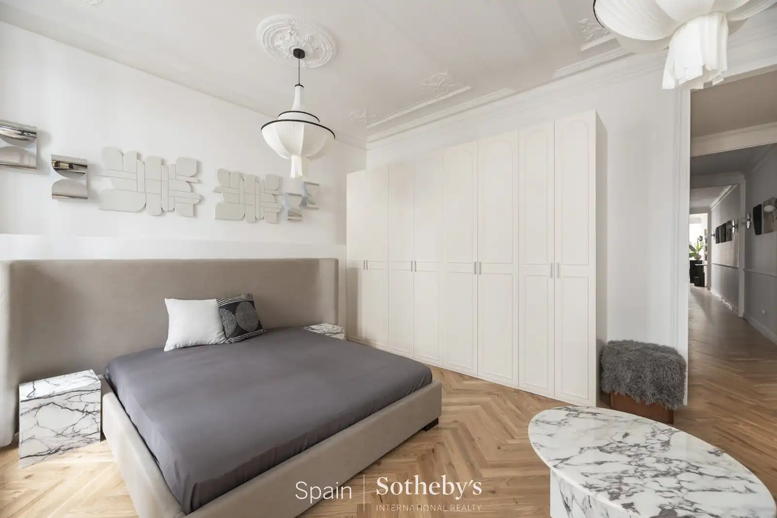 Dormitori de Apartament en venda en Barcelona amb Aire condicionat