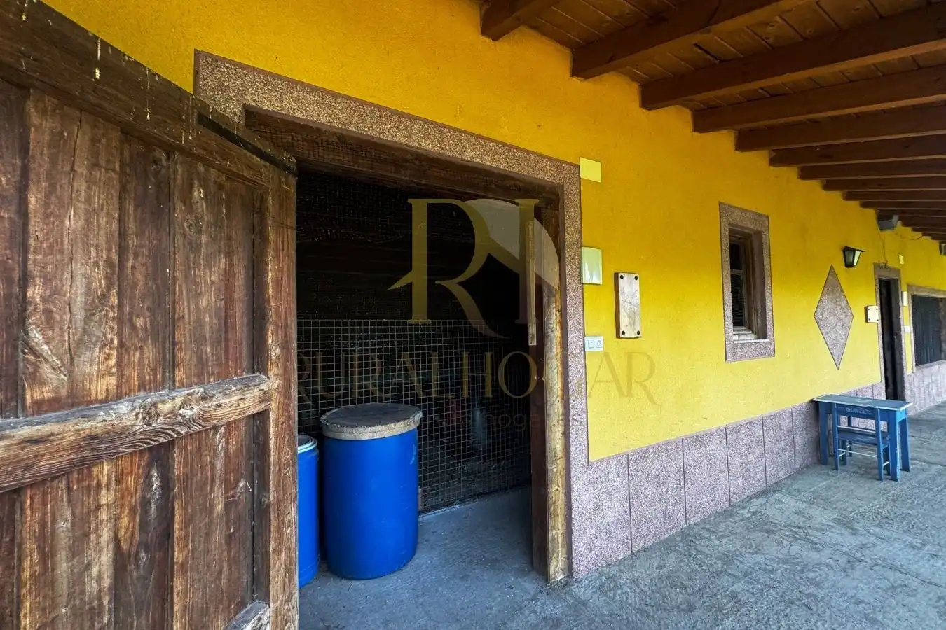 Vista exterior de Casa o chalet en venta en Valdepolo con Calefacción, Jardín privado y Terraza