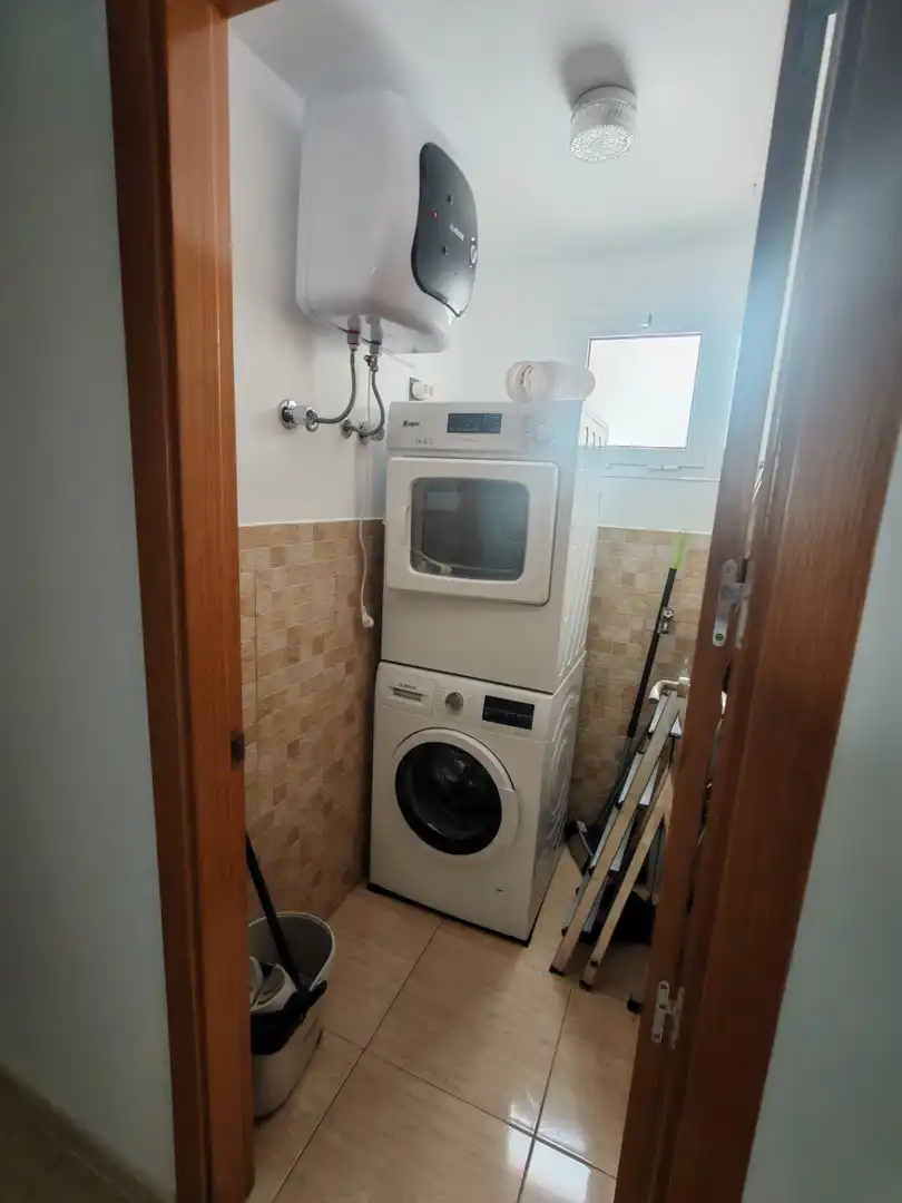 Baño de Piso de alquiler en Telde con Amueblado