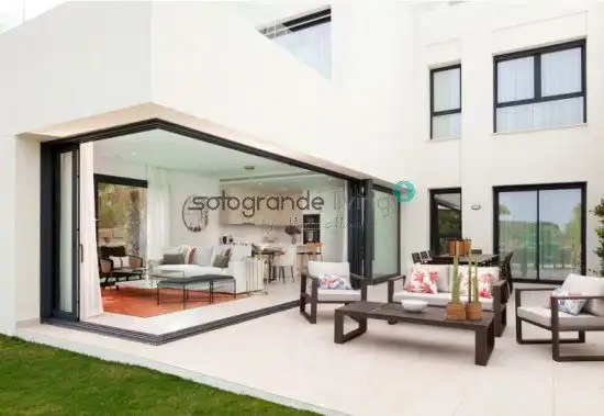 Villa mit Pool zum Verkauf in Casares Golf - Casares del Sol, imagen 5