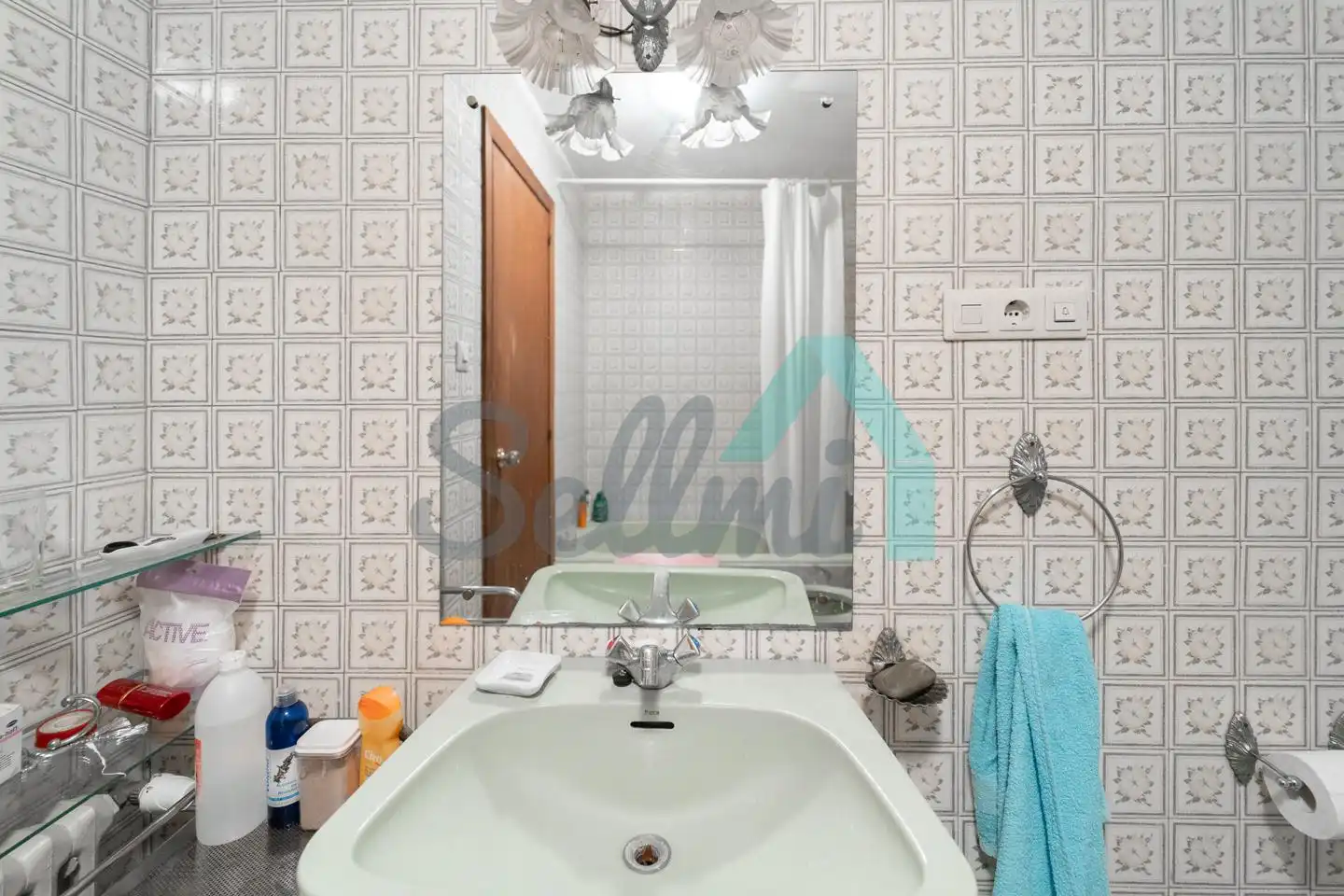 Baño de Piso en venta en Oviedo  con Calefacción, Parquet y Terraza
