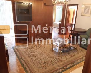 Living room of Flat for sale in  Barcelona Capital  with Balcony