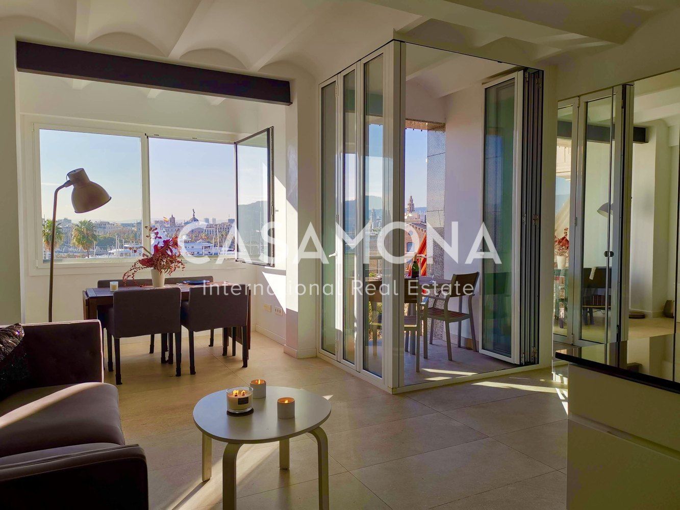 Sala d'estar de Apartament de lloguer en  Barcelona Capital amb Aire condicionat, Calefacció i Terrassa