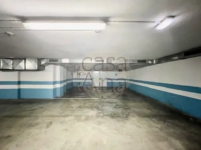 Parkplatz zur Miete in Colón de Larreátegui Kalea, imagen 5