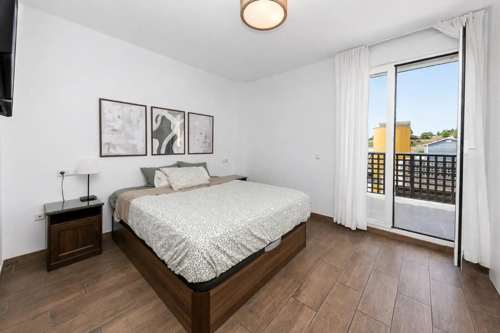 Habitación de Casa adosada en venta en Mijas con Jardín privado, Terraza y Trastero