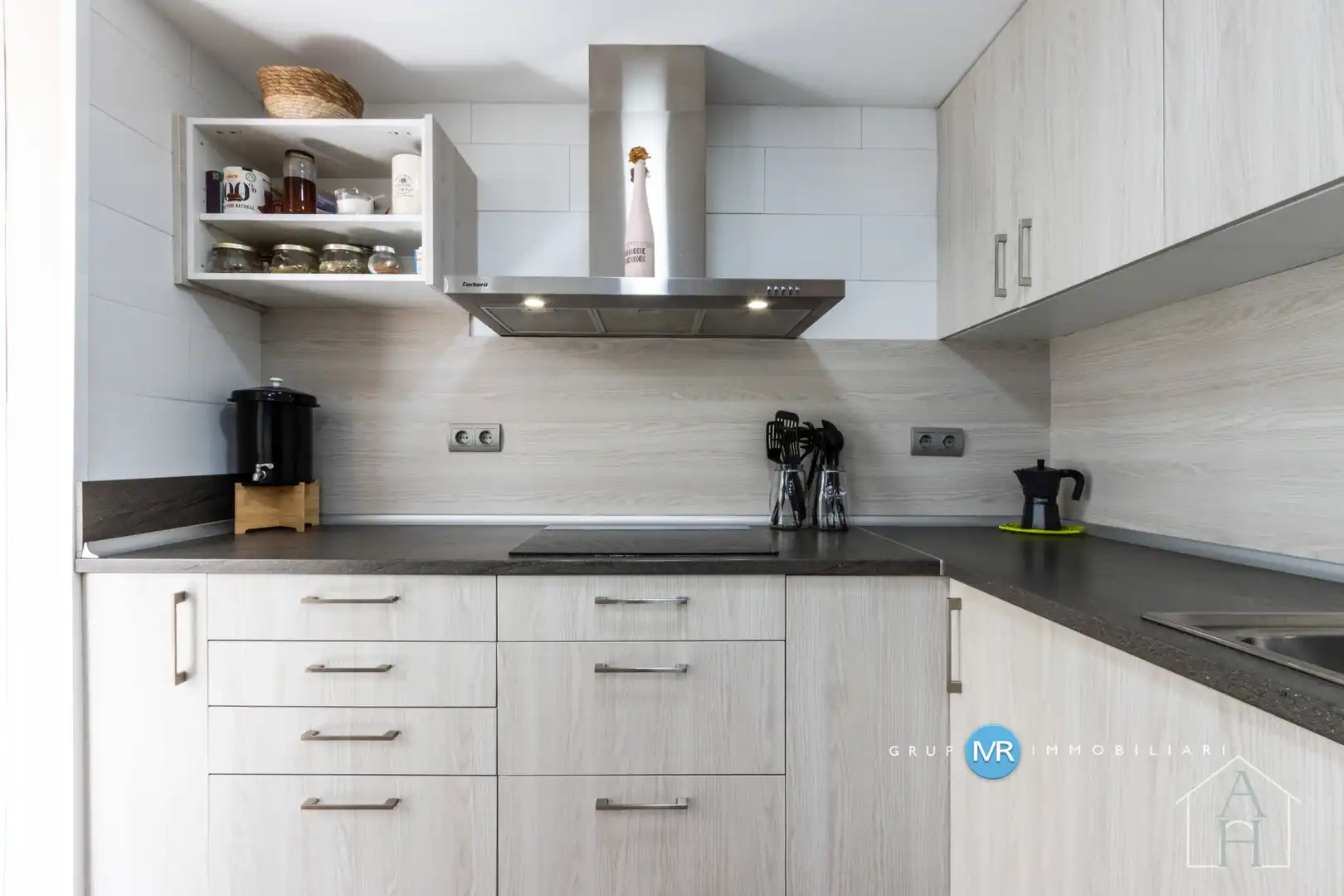 Cocina de Piso en venta en Terrassa con Calefacción, Parquet y Terraza