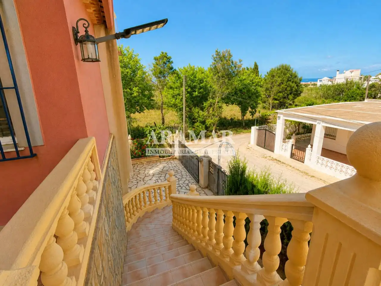 Terraza de Casa o chalet en venta en Oliva con Jardín privado