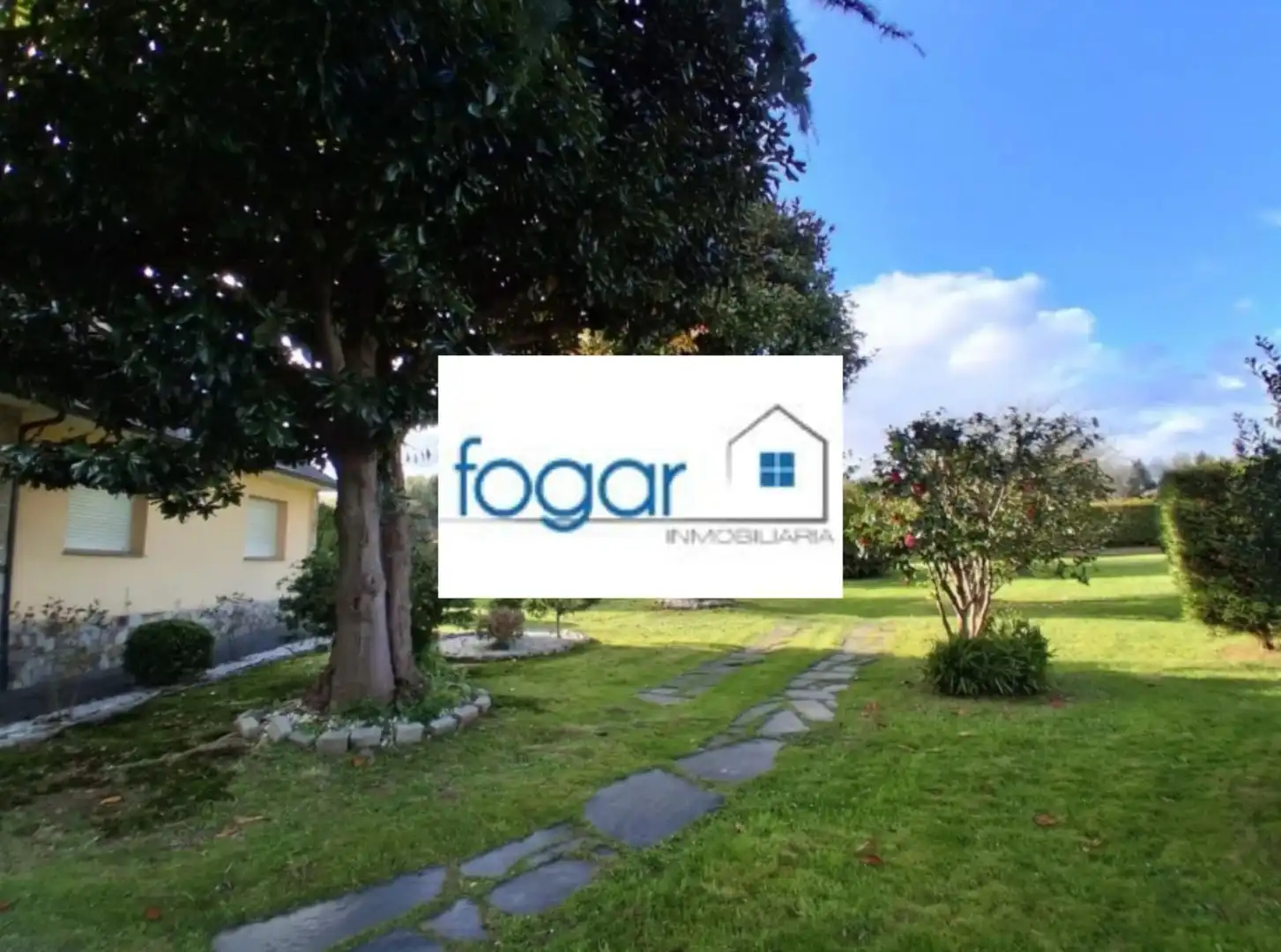 Houses for sale in Abegondo  with Private garden, Storage room and Swimming Pool