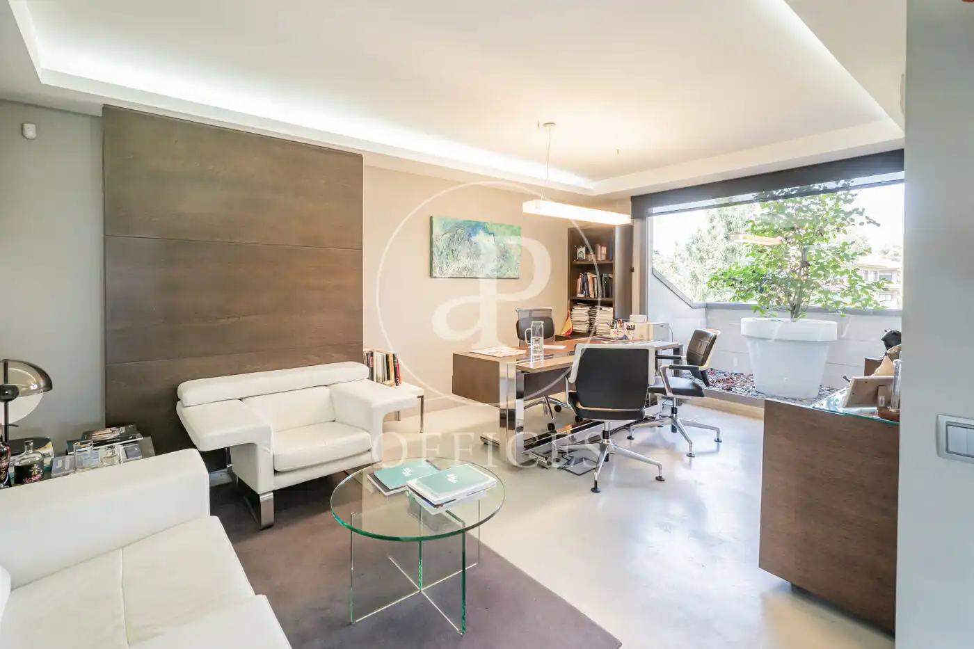 Office for rent in Madrid  with Air Conditioner