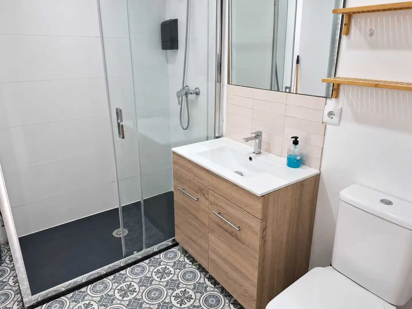 Bathroom of Flat for rent in Centro - Ayuntamiento