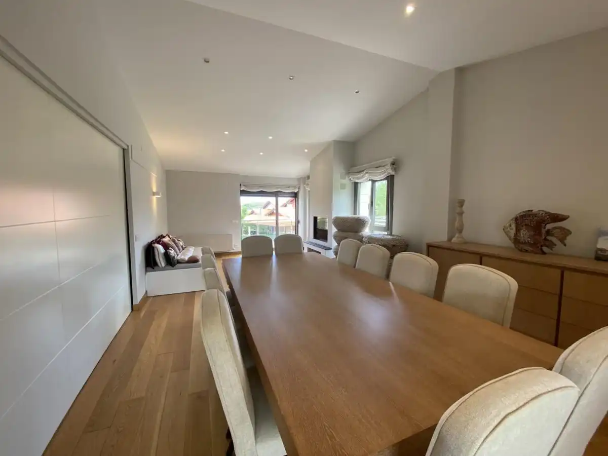 Comedor de Casa o chalet en venta en Llanes con Calefacción, Jardín privado y Terraza