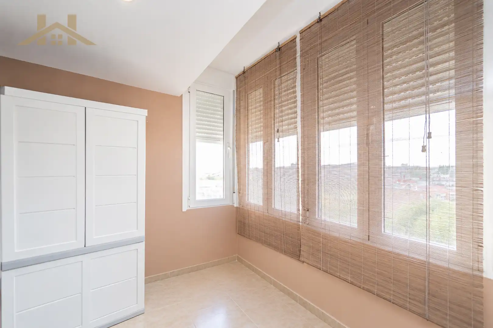Bedroom of Flat for sale in Veredillas