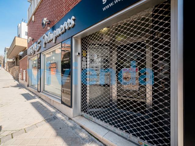 Local comercial en Alquiler en Canillas