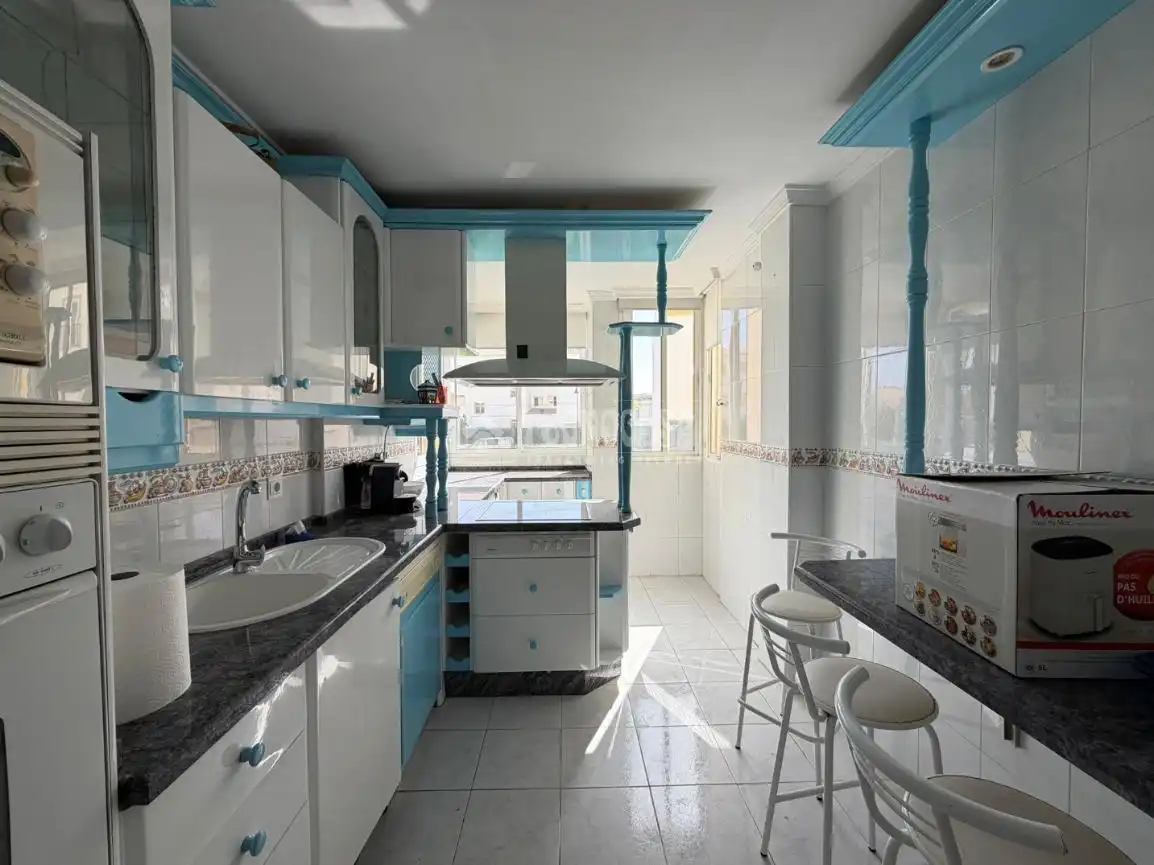 Cocina de Piso en venta en Mijas con Terraza y Piscina comunitaria