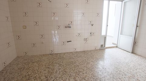 Foto 5 de Piso en venta en Calle Lopez de Ayala, Montijo, Badajoz