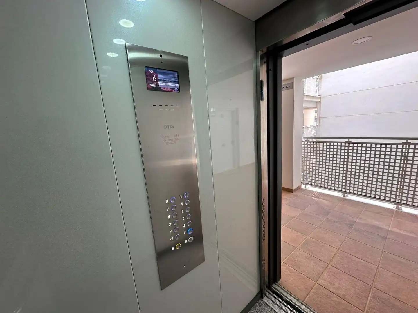 Apartament amb piscina en venda a Avenida Pai Sector Torre la Sal, imagen 59