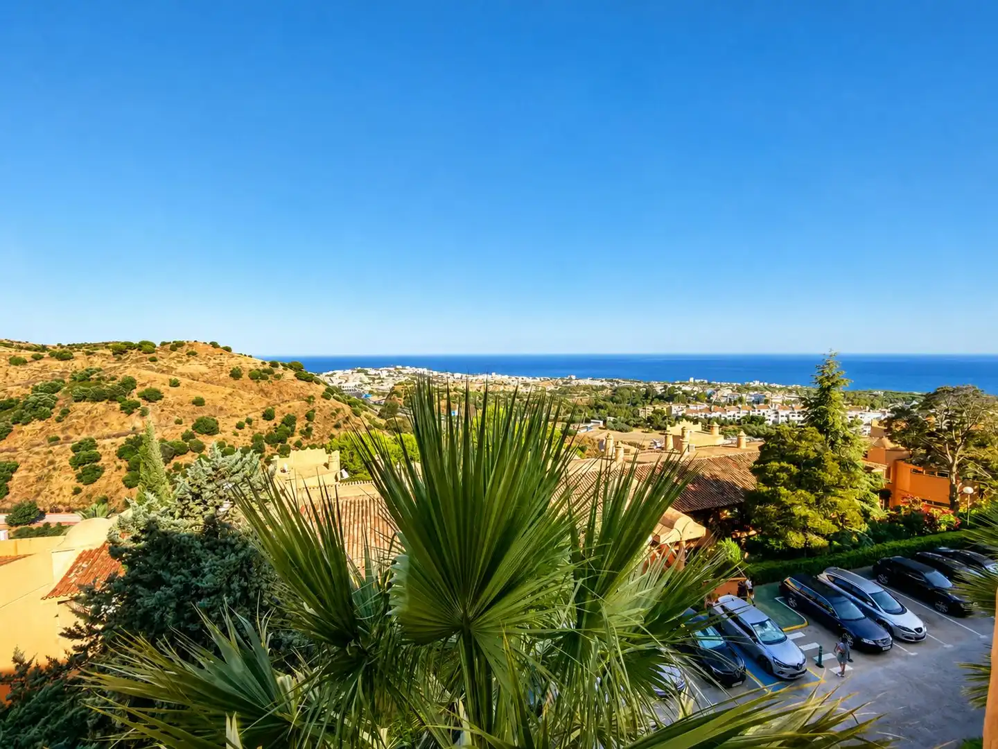 Vista exterior de Apartament en venda en Mijas amb Terrassa, Moblat i Balcó
