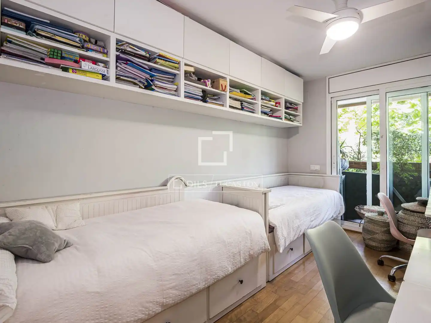 Habitación de Piso en venta en Sant Cugat del Vallès con Aire acondicionado, Calefacción y Terraza
