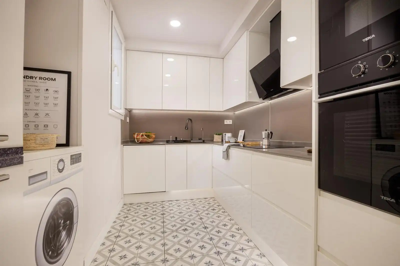 Cuina de Pis en venda en Barcelona amb Aire condicionat, Calefacció i Parquet