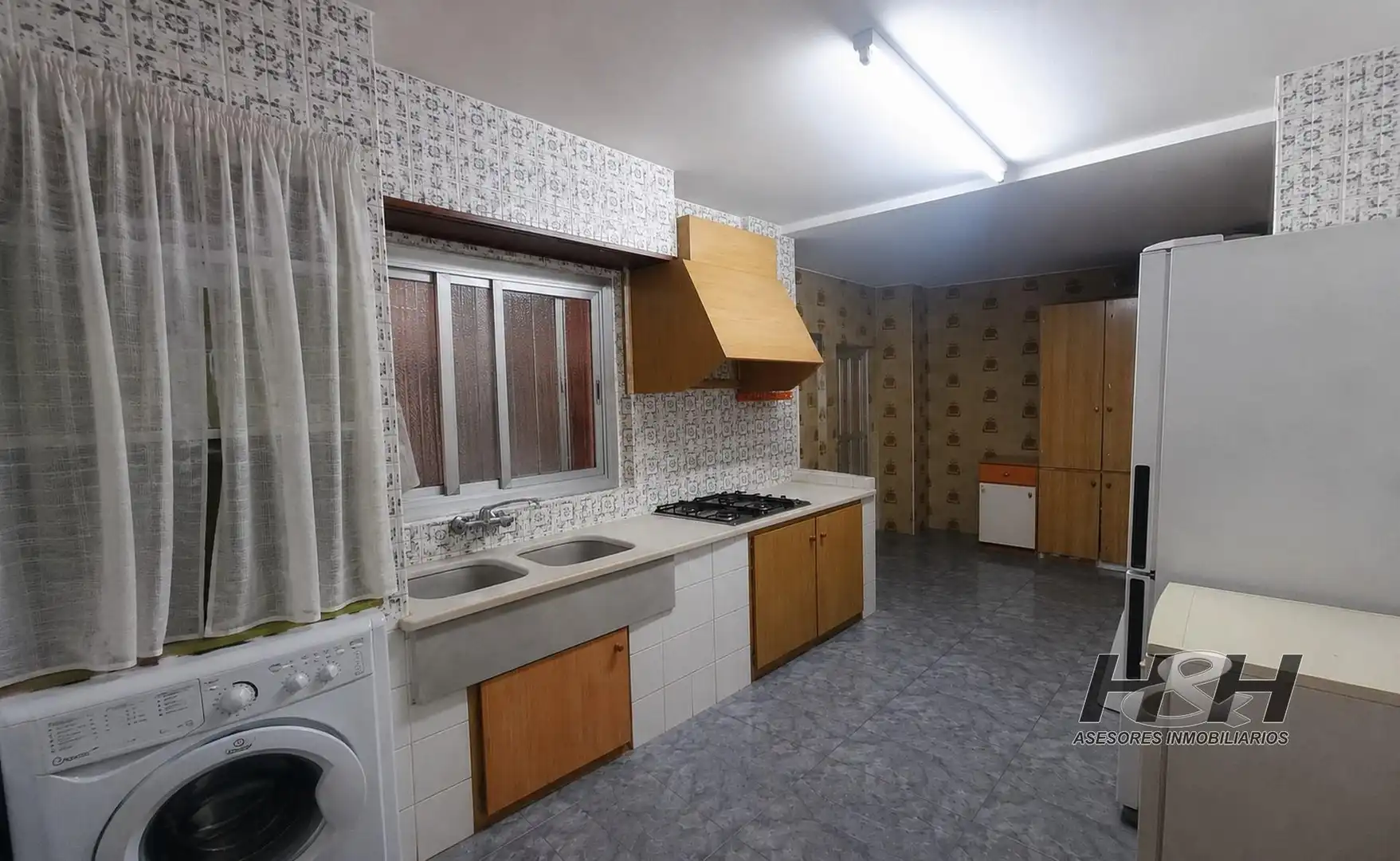 Cuina de Casa o xalet en venda en Paterna amb Aire condicionat i Terrassa