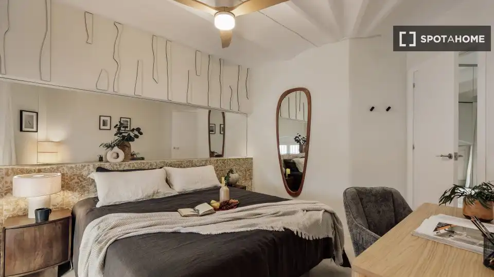 Schlafzimmer von Wohnung zur Miete in Barcelona mit Klimaanlage, Heizung und Möbliert