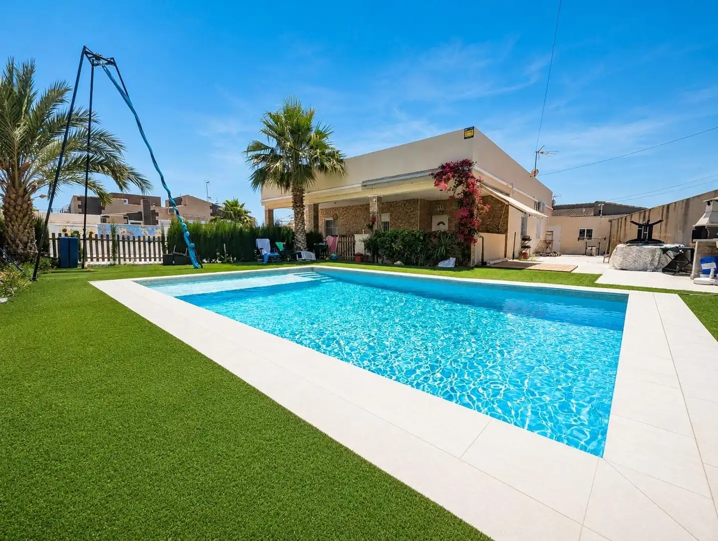 Villa mit Pool zum Verkauf in Avenida garcia lorca 27