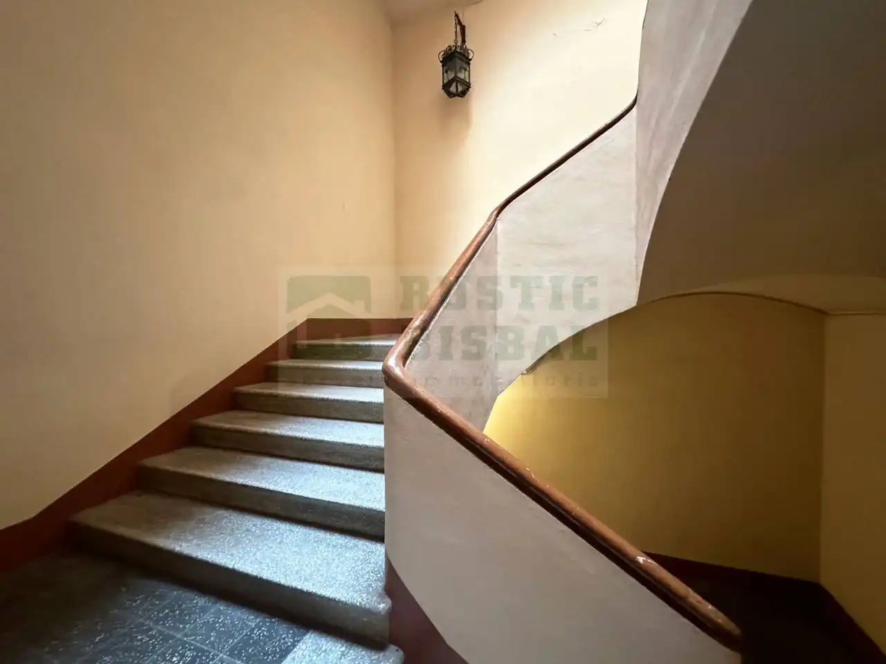 Flat for sale in La Bisbal d'Empordà  with Terrace