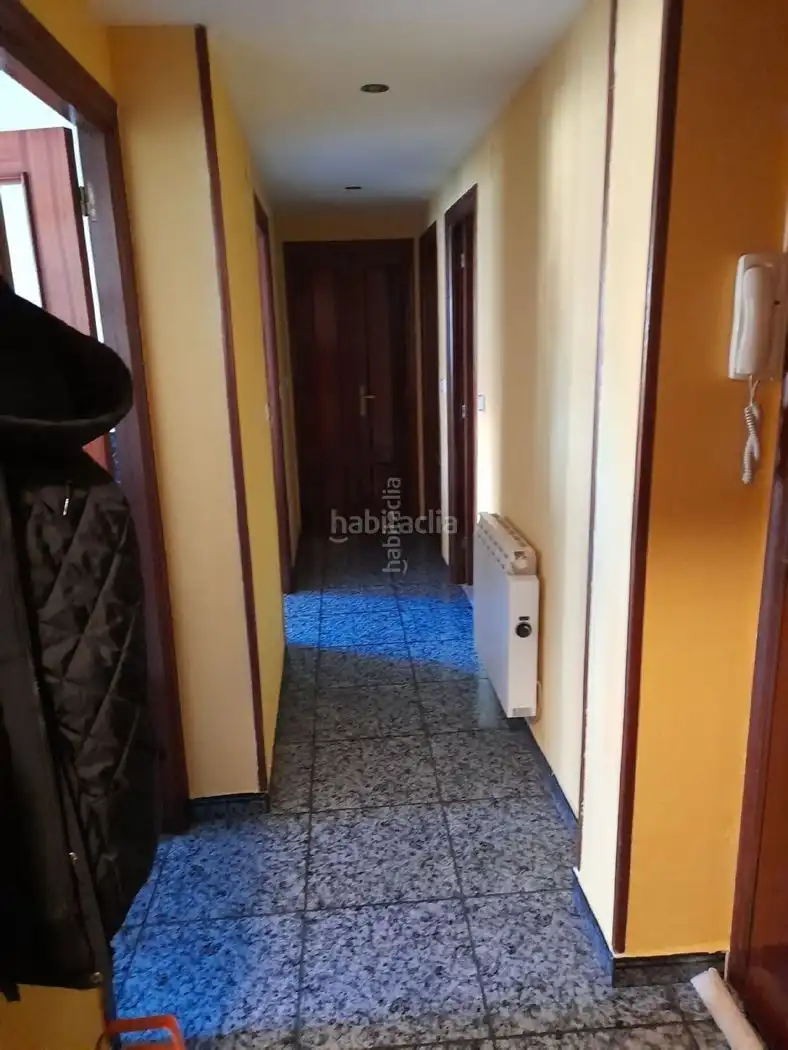 Pis amb jardí en venda a LV-2 2, imagen 11