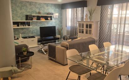 Living room of Duplex for sale in Rivas-Vaciamadrid  with Air Conditioner, Furnished and Oven