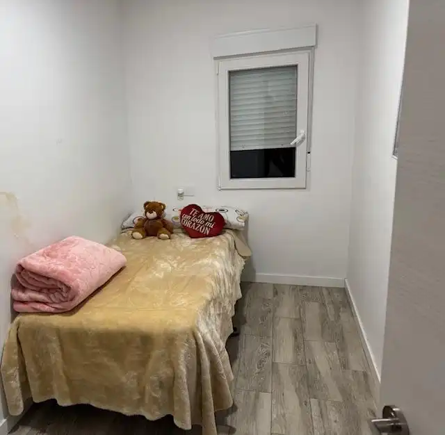 Habitación de Piso en venta en Esparreguera con Calefacción y Balcón