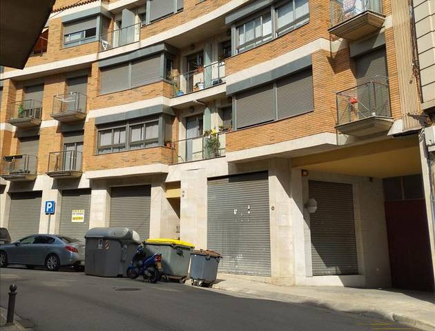 Garaje en Venta en MATERNITAT D ELNA, ALCALDE MO, -1 en Carretera de Vic  - Remei