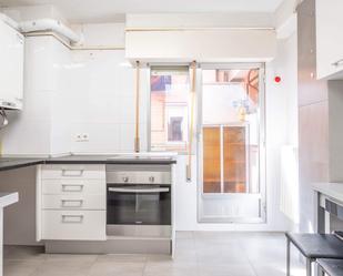 Kitchen of Flat for sale in  Zaragoza Capital  with Air Conditioner and Terrace