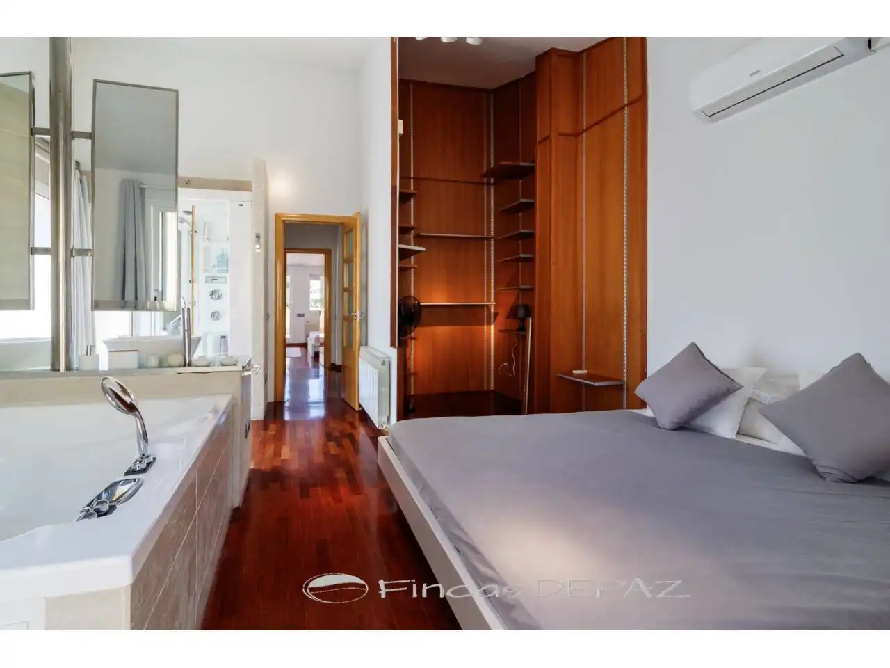 Habitación de Casa o chalet en venta en Sitges con Aire acondicionado, Calefacción y Parquet